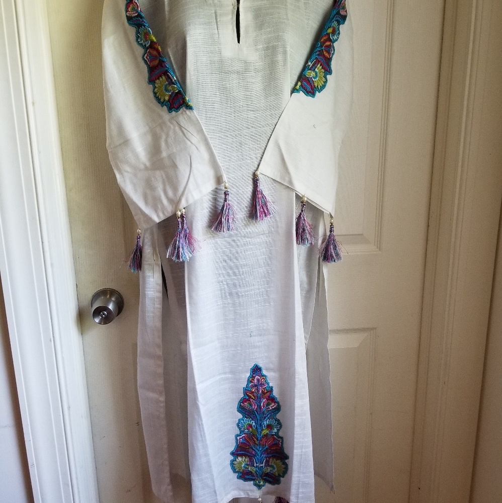 Designer top - Picture 2 of 4